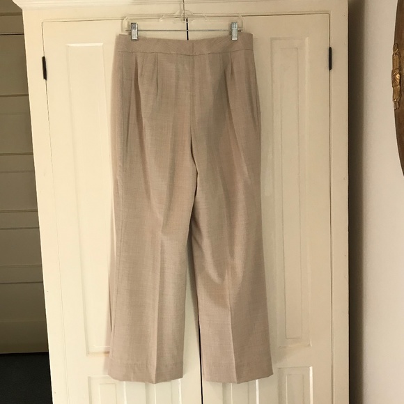 ST. JOHN COLLECTION SLACKS - Picture 4 of 6